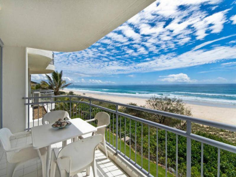 Oceanside Resort - Absolute Beachfront Apartments Gold Coast Exteriér fotografie