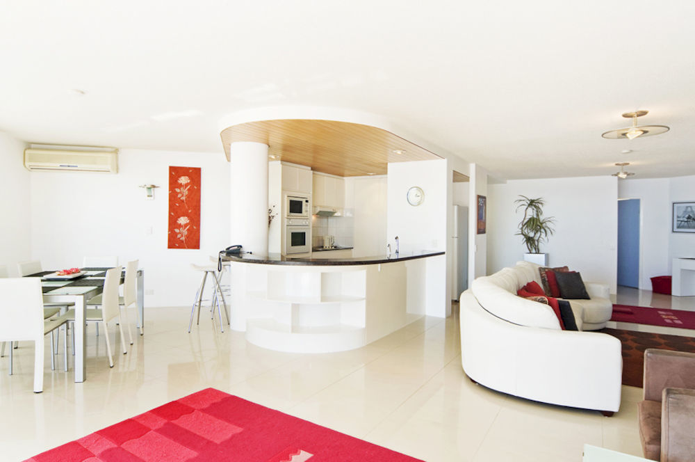 Oceanside Resort - Absolute Beachfront Apartments Gold Coast Exteriér fotografie